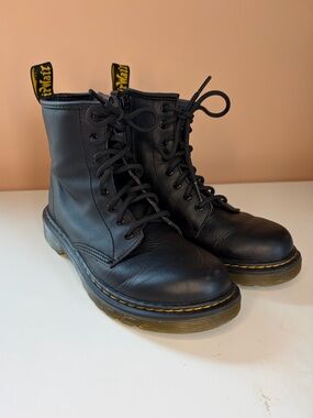 Kids Dr. Martens Boots